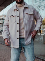 Sergio - La Chaqueta de Botones Oversized